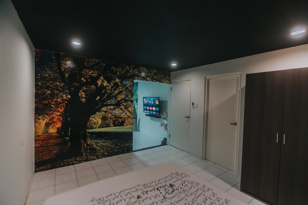 Buddha Studios Aruba Palm Beach Eksteriør bilde