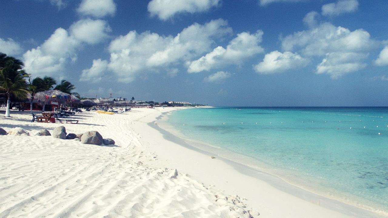 Buddha Studios Aruba Palm Beach Eksteriør bilde